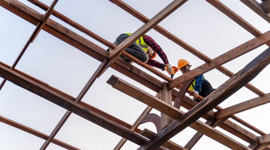 Professional gutter cleaning services in Waianae, HI